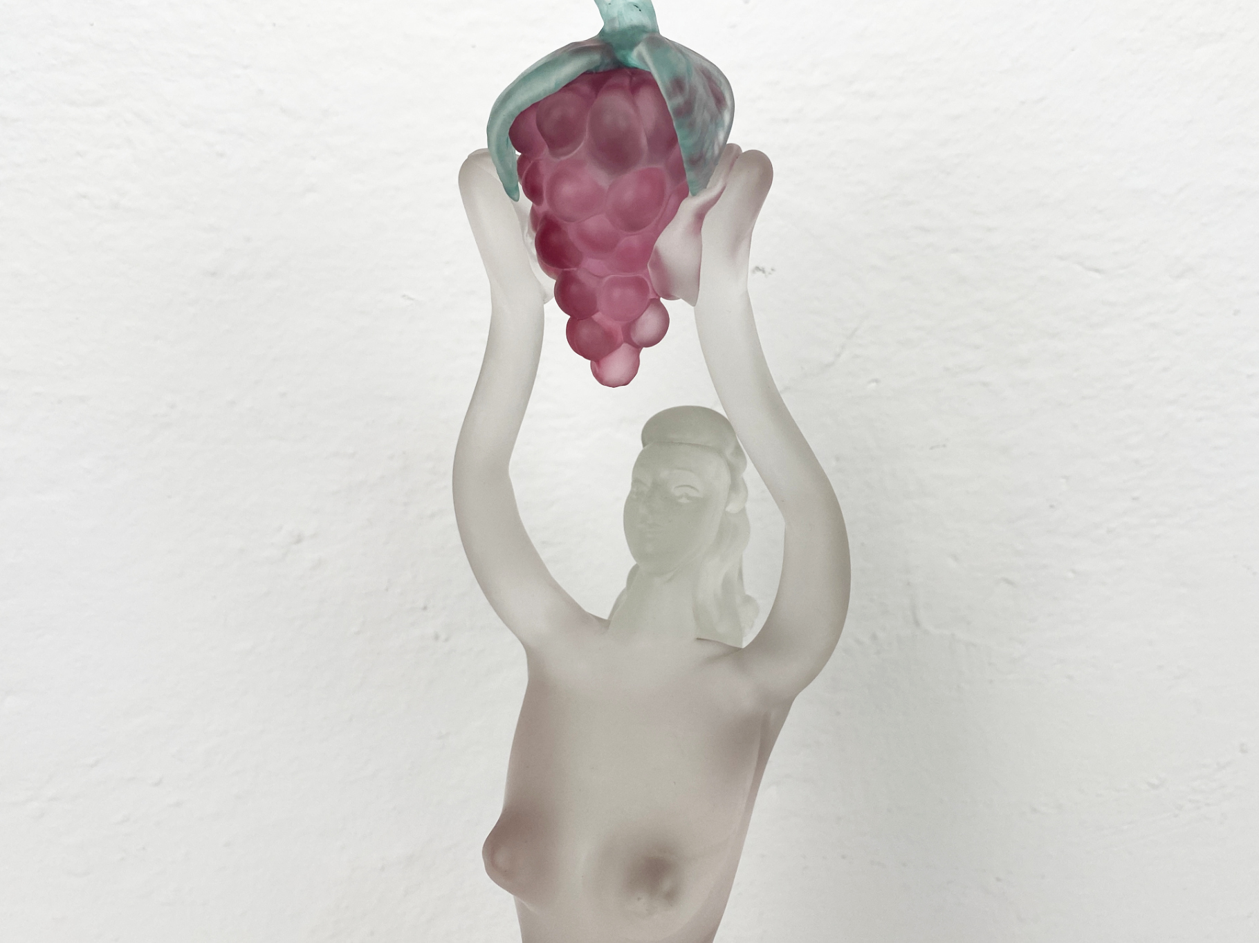 Art Deco Figure, Nude Woman with Grapes, satin-finished Murano Glass by Archimede Seguso for Seguso Vetri d'Arte, Italy, 1950s