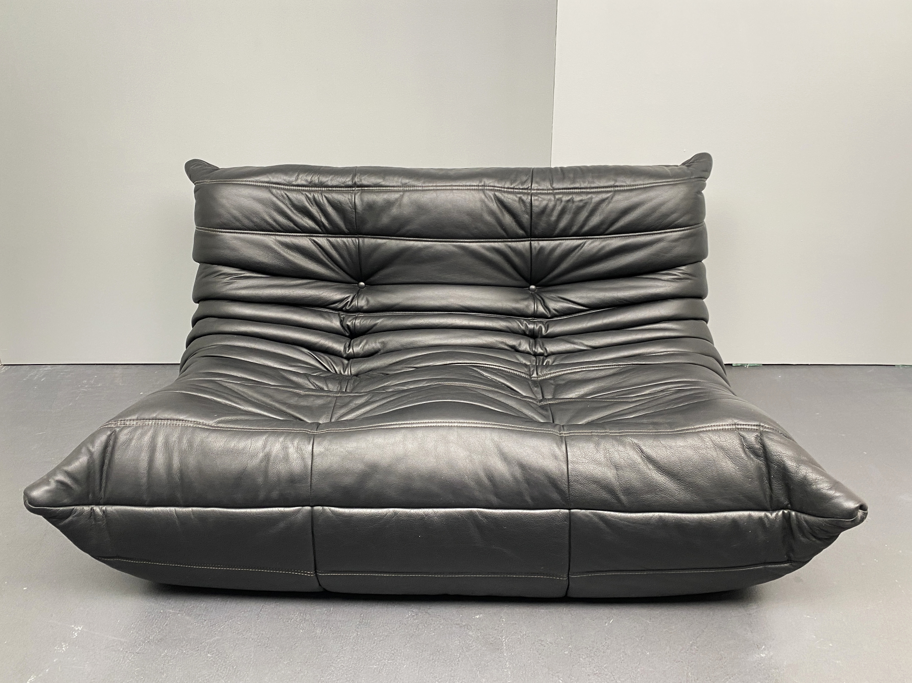 Togo 2 Seater Sofa in black Leather by Michel Ducaroy for Ligne Roset, France, 1990s