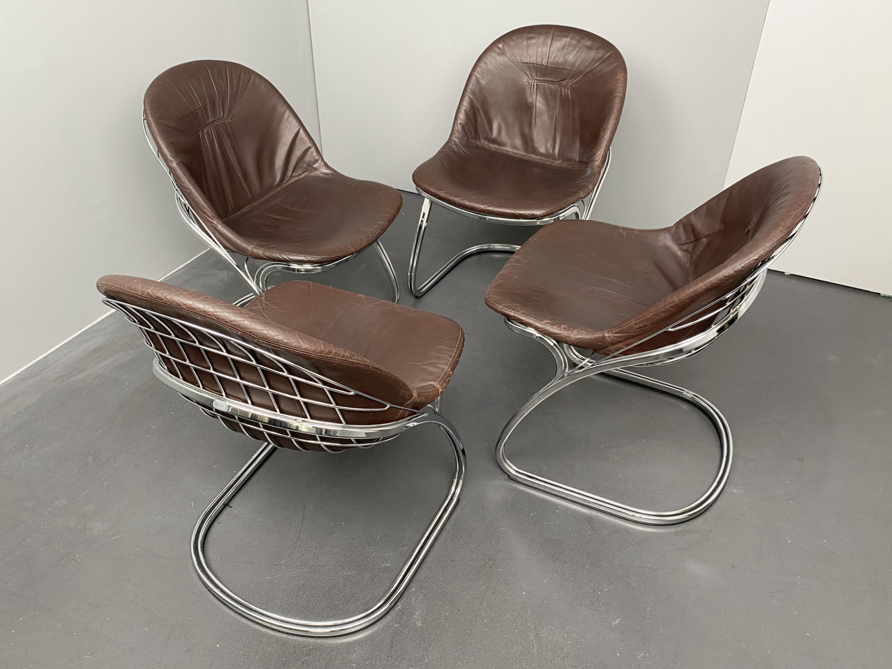 Set of 4 Sabrina Cantilever Chairs, chromed, brown Leather by Gastone Rinaldi for Thema, Italy, 1970s