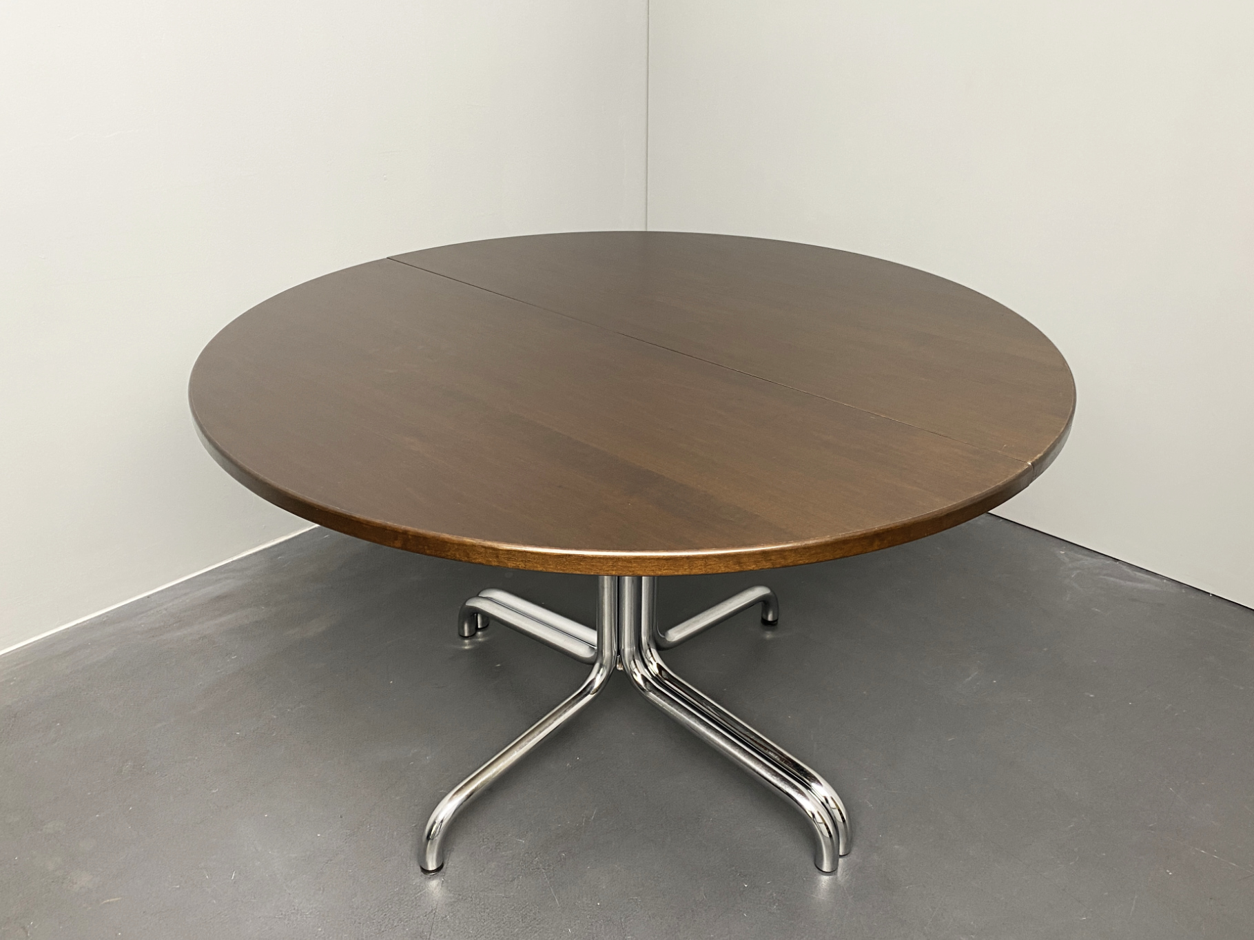 Thonet S 1052 Dining Table, Table, Chrome Frame, extendable by Thonet, Germany, 1970s